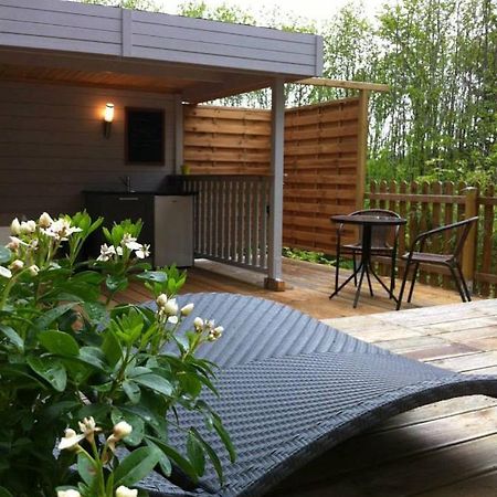 Bulle D'R Hotel Dournazac Bagian luar foto